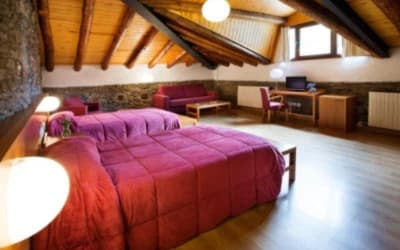 Allotjament Rural Cal Miquel hotel pet friendly en Anserall - Alt Urgell - Pirineo Catalán