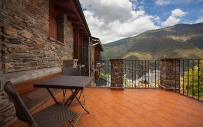 Apartamentos Casa Macia casa rural para ir con mascotas en Roní - Pallars Sobirà - Pirineo Catalán