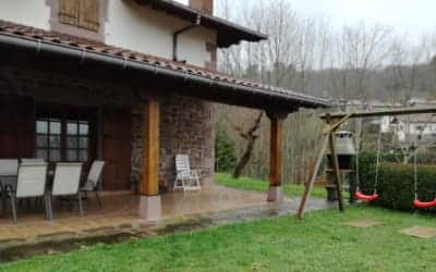 Casa Exkanda Etxea casa rural que admite mascotas en Navarra