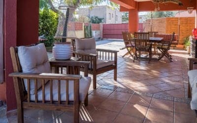 Casa con terraza y jardín - Apartamento que acepta mascotas en Castellón de la Plana