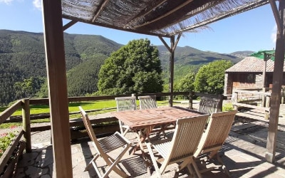 El Serrat Turisme Rural casa rural que admite mascotas en Planoles - El Ripollés - Pirineo Catalán