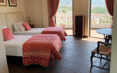 Hostal Avalon hotel que admite mascotas en Nerja