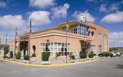 Hotel JM Jardin de la Reina - Alojamiento en Sevilla que admite perros