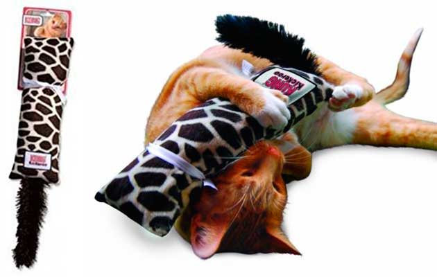 Juguete para gatos con catnip - Kong Kickeroo