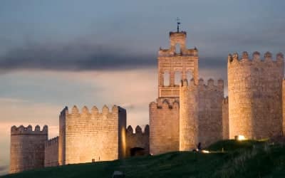 Tour de leyendas por la Ávila iluminada