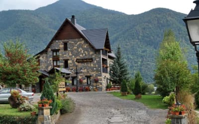 Viña Oliván hotel que acepta perros en Sarvisé - Ordesa - Pirineo Aragonés