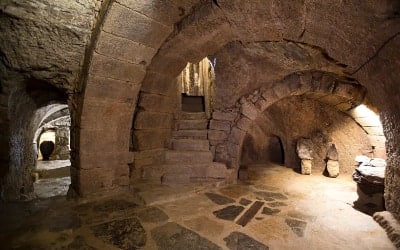 Visita a las bodegas subterráneas de Fermoselle