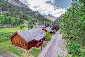 Vista aérea de los bungalows del Xilerella Park Andorra