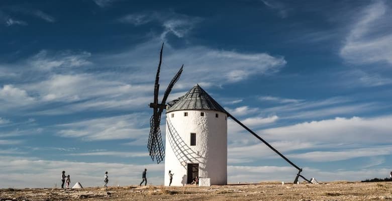 Apartamentos y hoteles que admiten mascotas en Castilla La Mancha