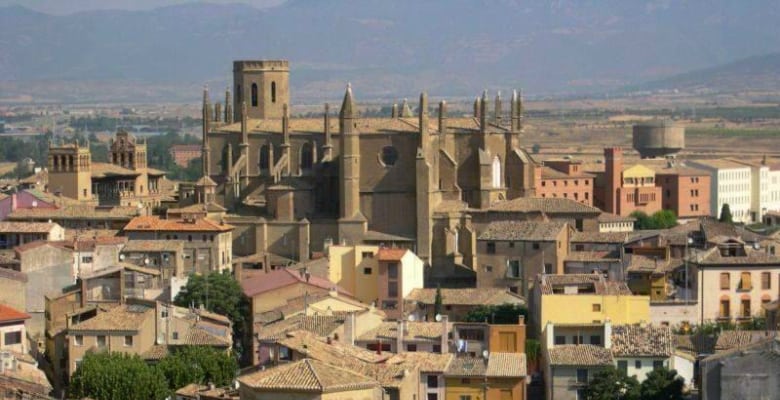 Apartamentos y hoteles que admiten mascotas en Huesca