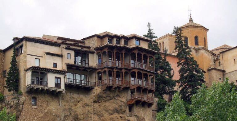 Hoteles que admiten mascotas en Cuenca