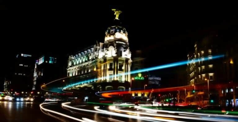 Madrid - Metrópolis y Gran Vía